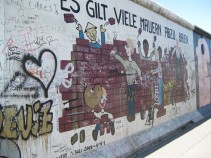 Berlin Muhlenstrasse Mauer